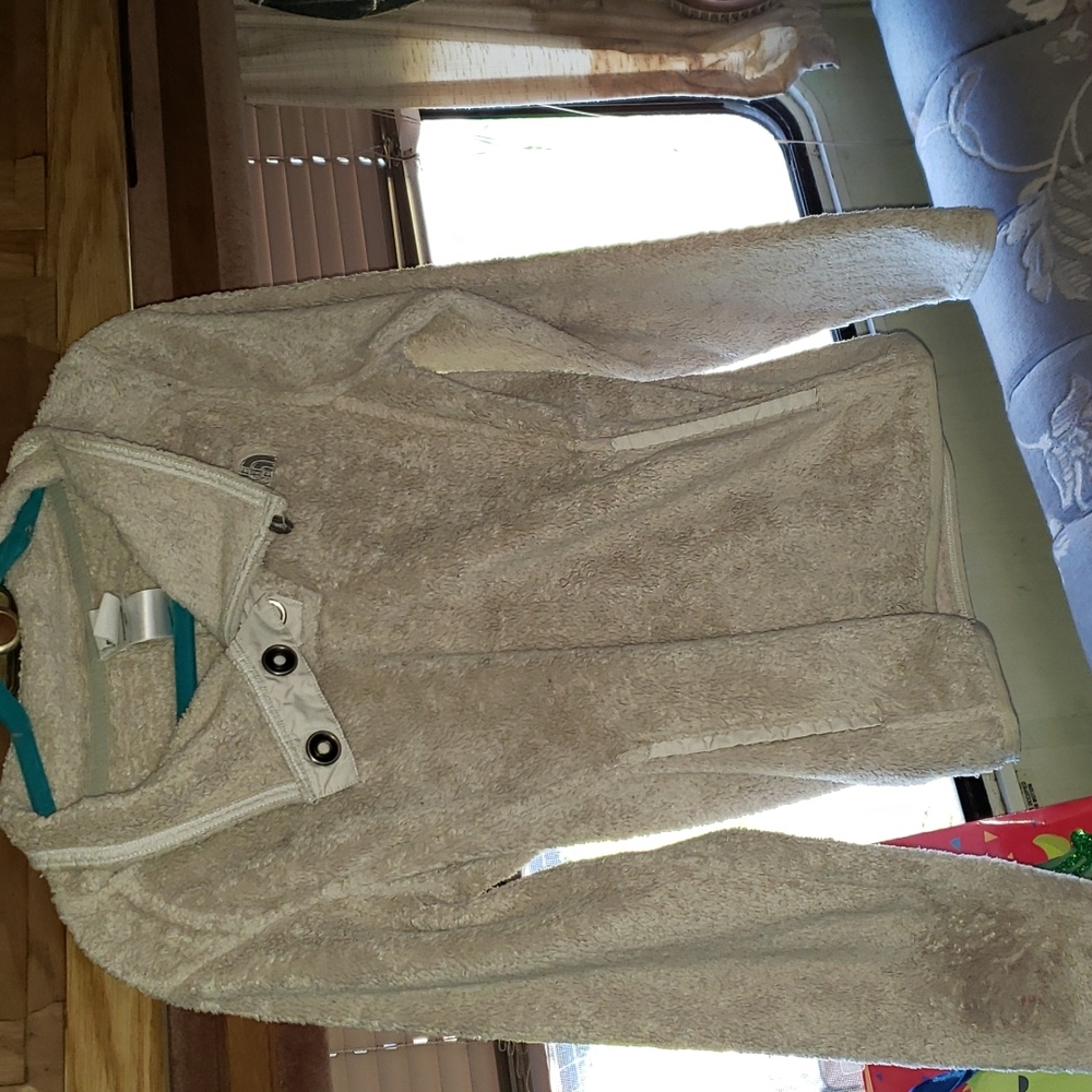 The Northface Sweater, Womans